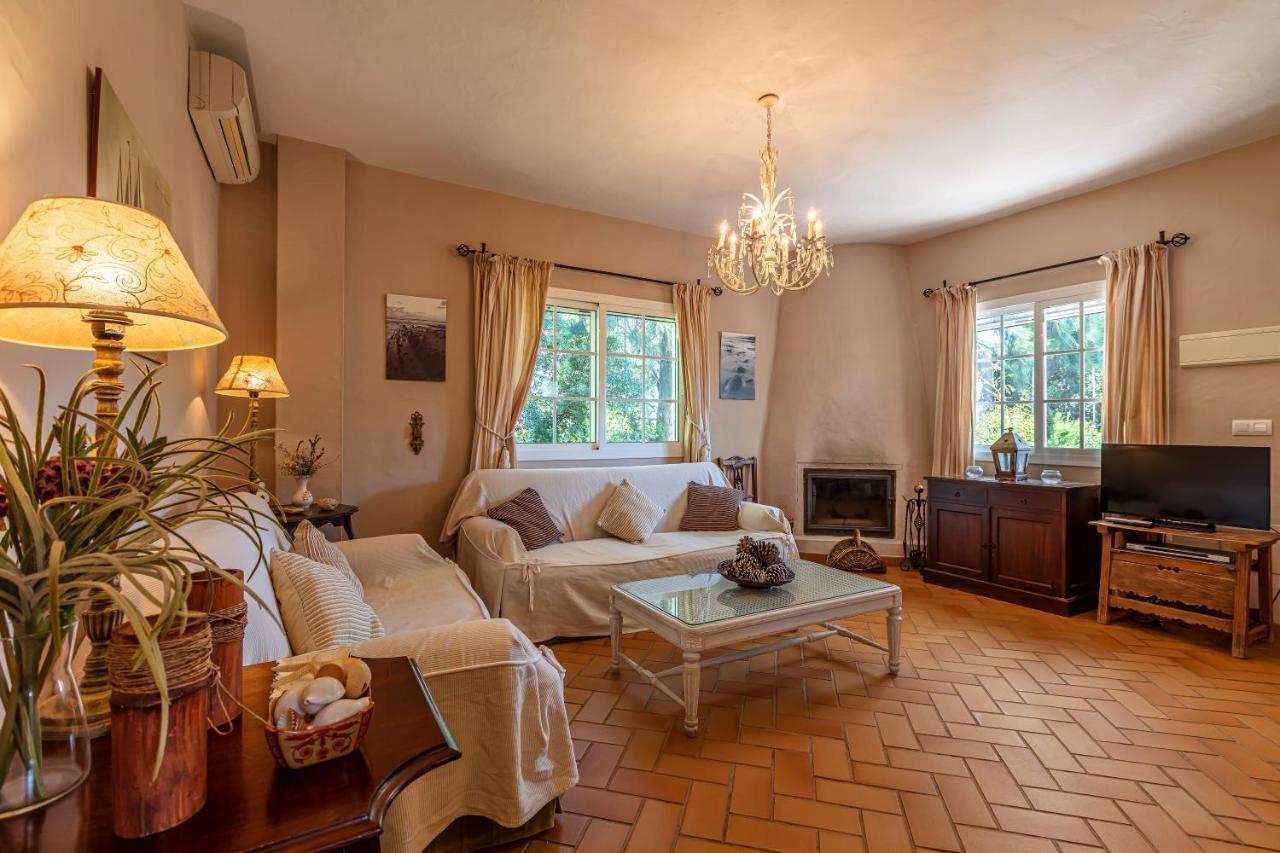Hotel-Apart Cortijo Las Pinas Тарифа Экстерьер фото