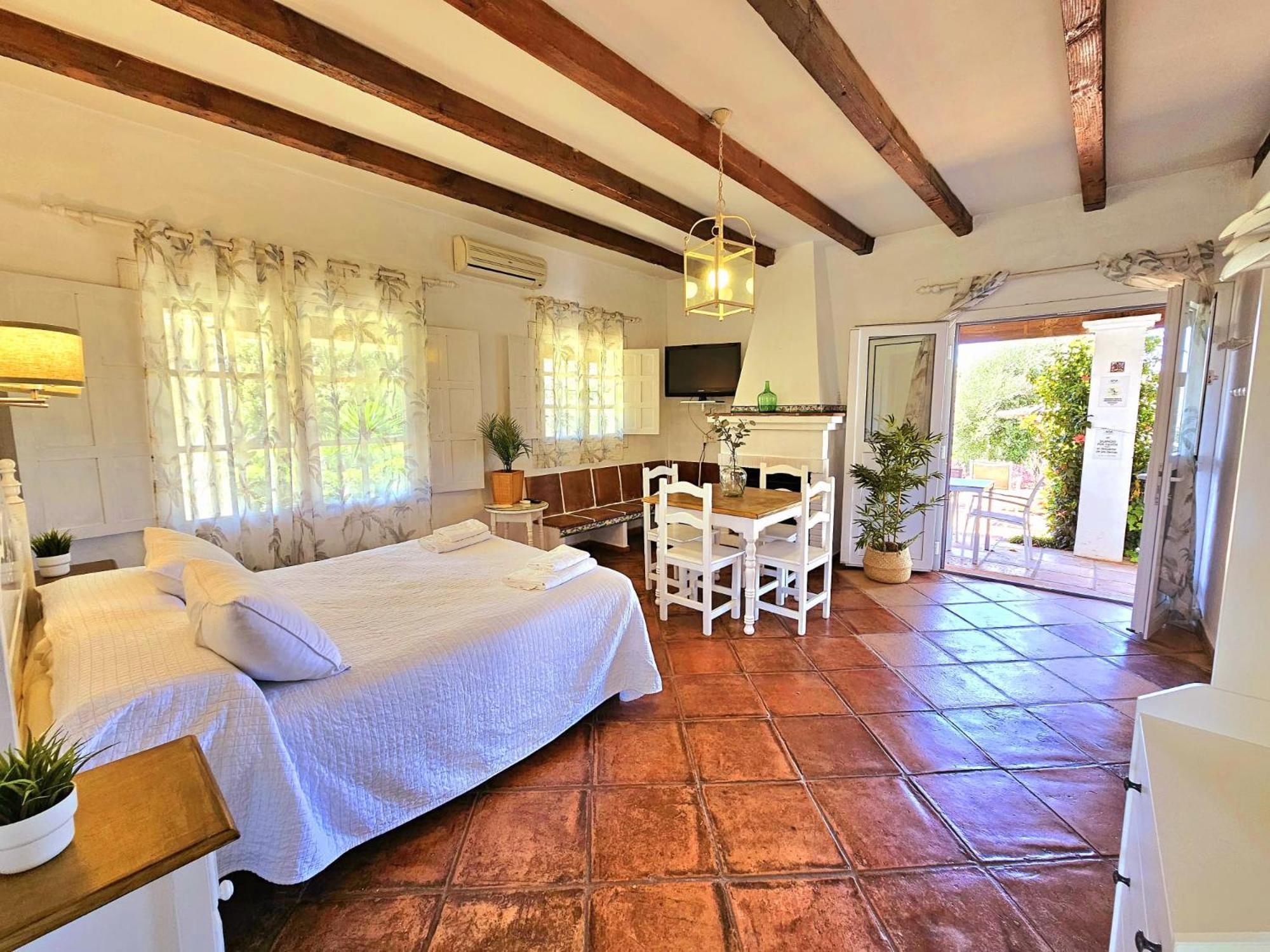 Hotel-Apart Cortijo Las Pinas Тарифа Экстерьер фото