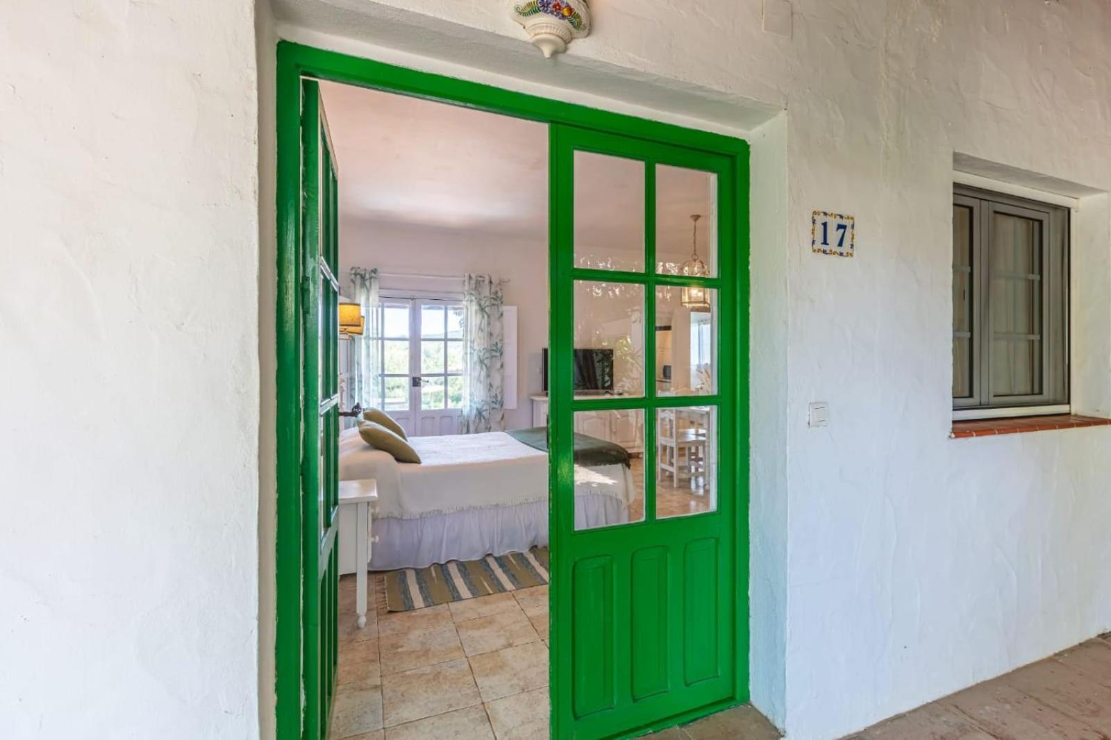Hotel-Apart Cortijo Las Pinas Тарифа Экстерьер фото